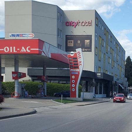 Apartman M Mostar Buitenkant foto